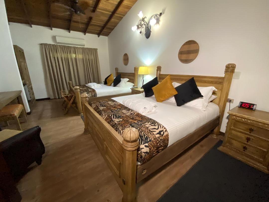 Ara Meru Lodge Canaima Exterior foto