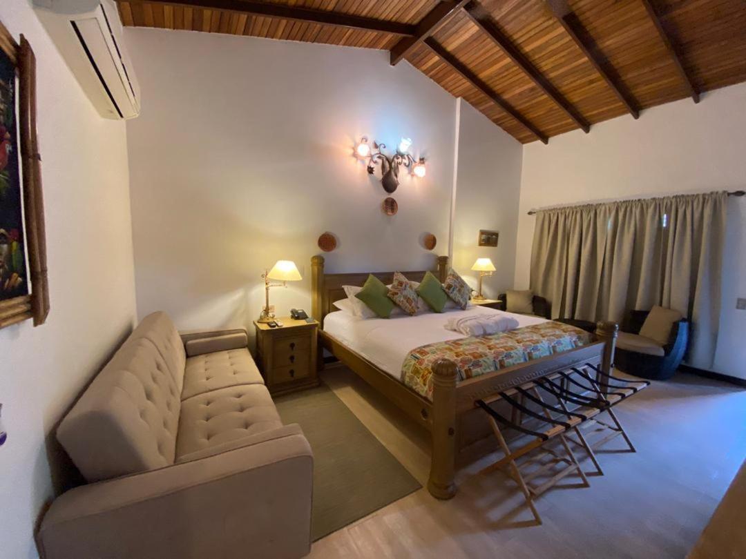 Ara Meru Lodge Canaima Exterior foto